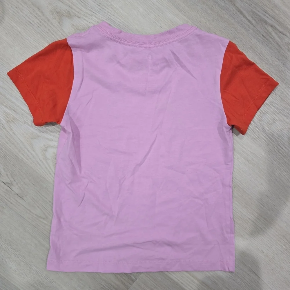 Nike bright pink